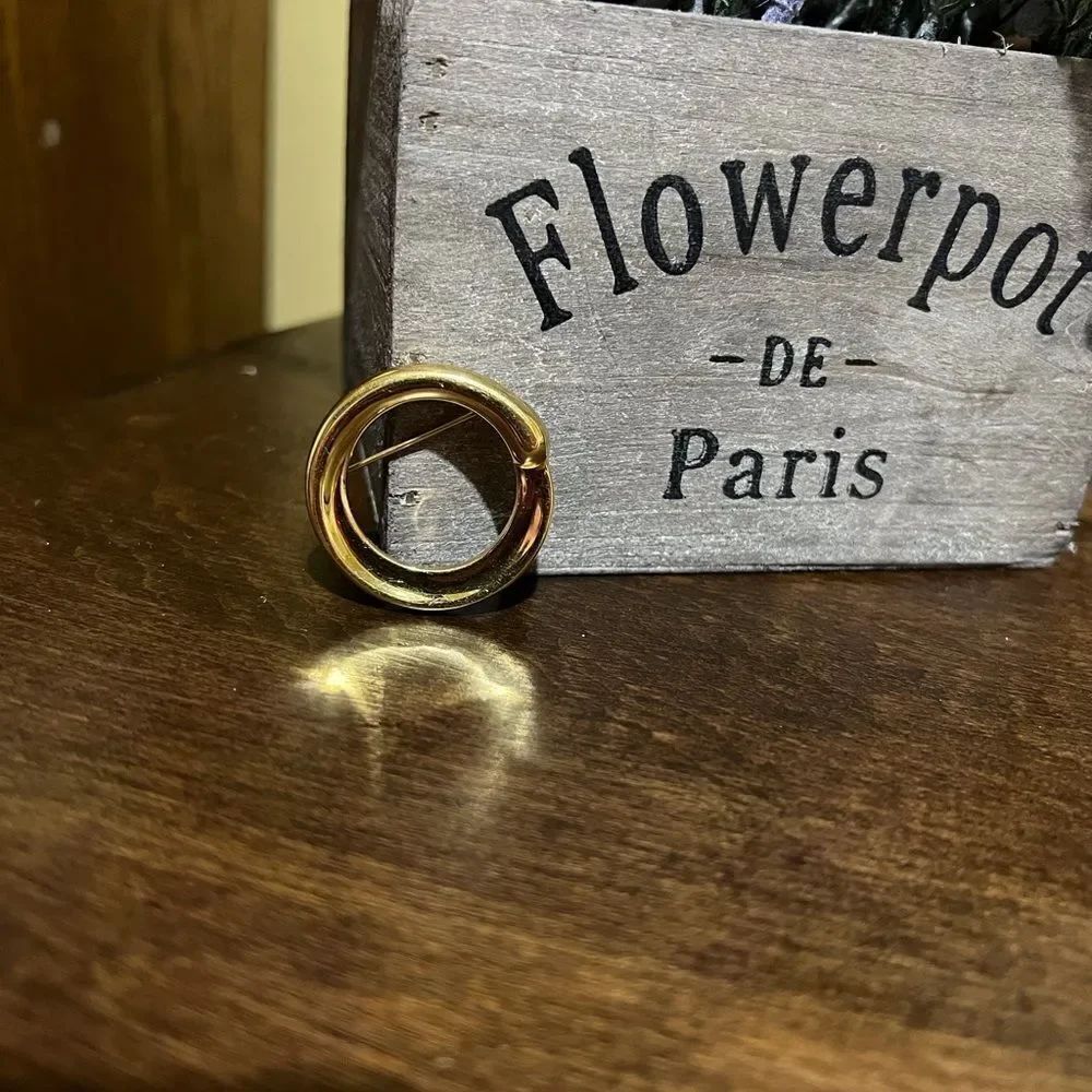 VINTAGE MONET BROOCH